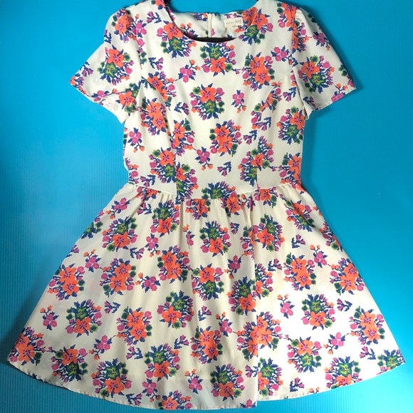 Maison Jules Dresses & Skirts - Maison Jules Perler Vintage looking dress like new